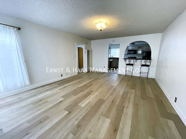 640 E Carson St #5 — Photo 3