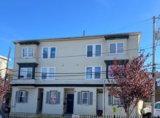 14-18 Sylvian St #1B, Central Falls, RI 02863