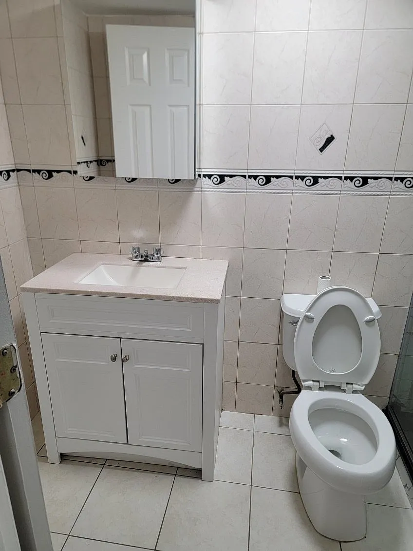2 bed, $2,200 — Photo 3