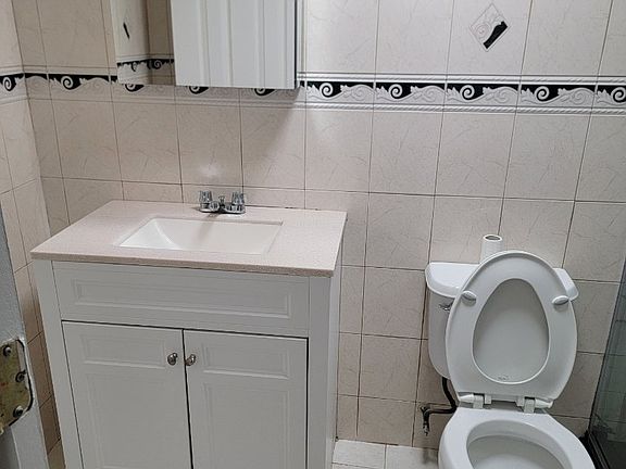 3rd image of 4300 Napier Ave #1B