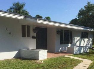 6101 SW 58th St, South Miami, FL 33143