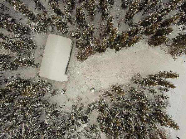 fairbanks-alaska-449334318 picture