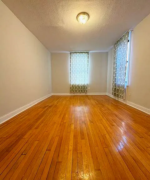 50 E 21st St #1 — Photo 6