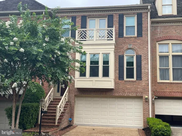 1548 Hampton Hill Cir, Mc Lean, VA 22101