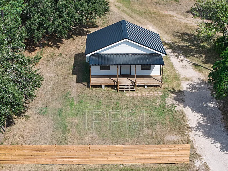 1 bed, 1.0 bath, $850 — Photo 4
