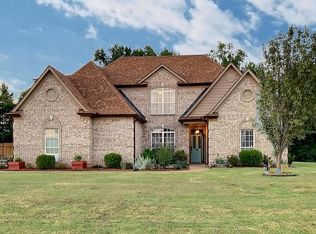 3252 Cool Springs Dr, Horn Lake, MS 38637