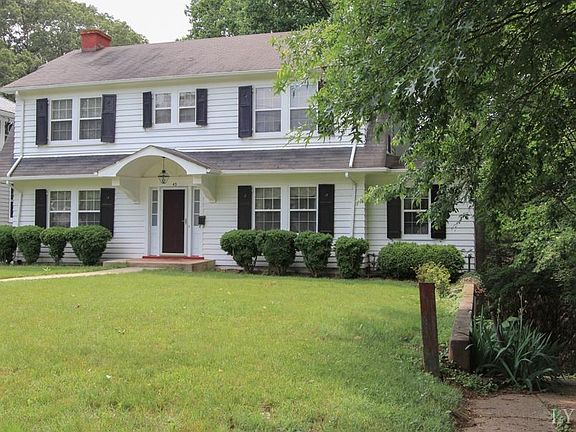 2nd image of 43 N Princeton Cir