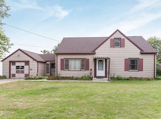 287 22nd Ave SW, Cedar Rapids, IA 52404