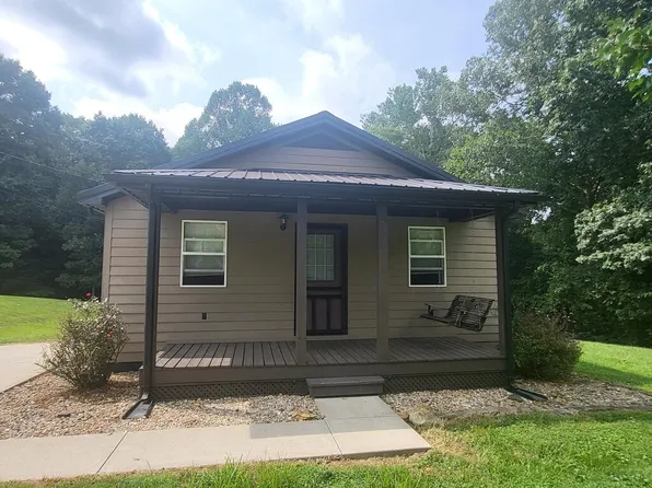 1011 Salem Rd, Minford, OH 45653
