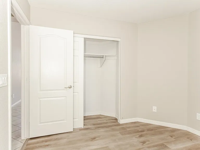 9316 E Olla Ave — Photo 11