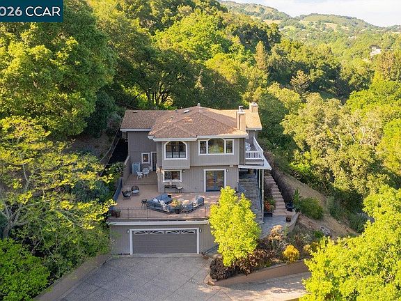 2nd image of 14 Springhill Ln