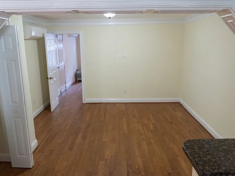 389 Jefferson Ave #389 — Photo 7