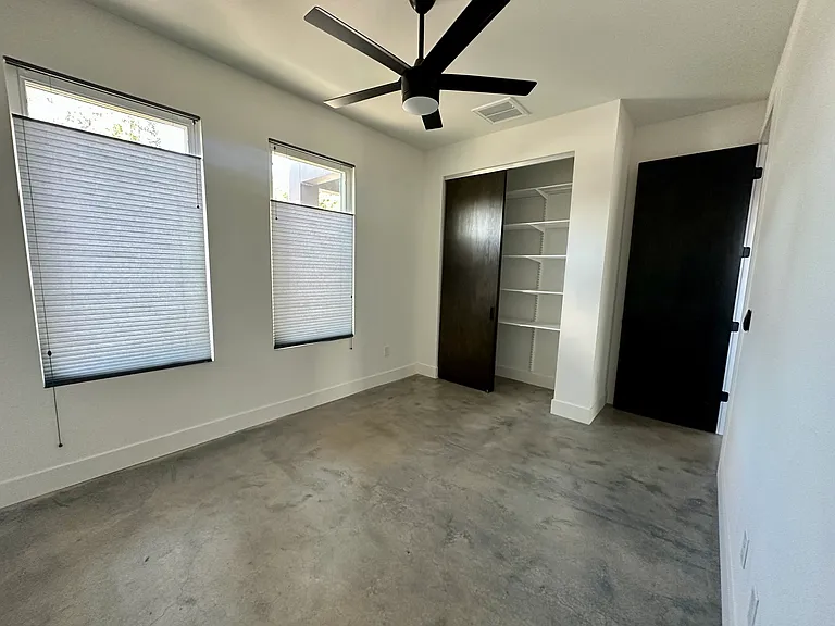2835 Fairfield Ave S — Photo 24