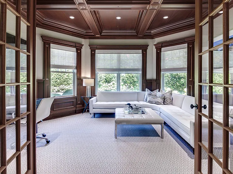 443 Sagaponack Rd — Photo 12