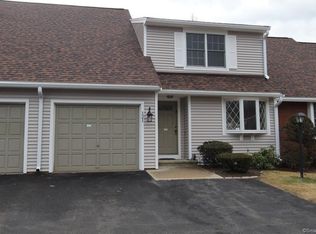 121 The Mdws #121, Enfield, CT 06082