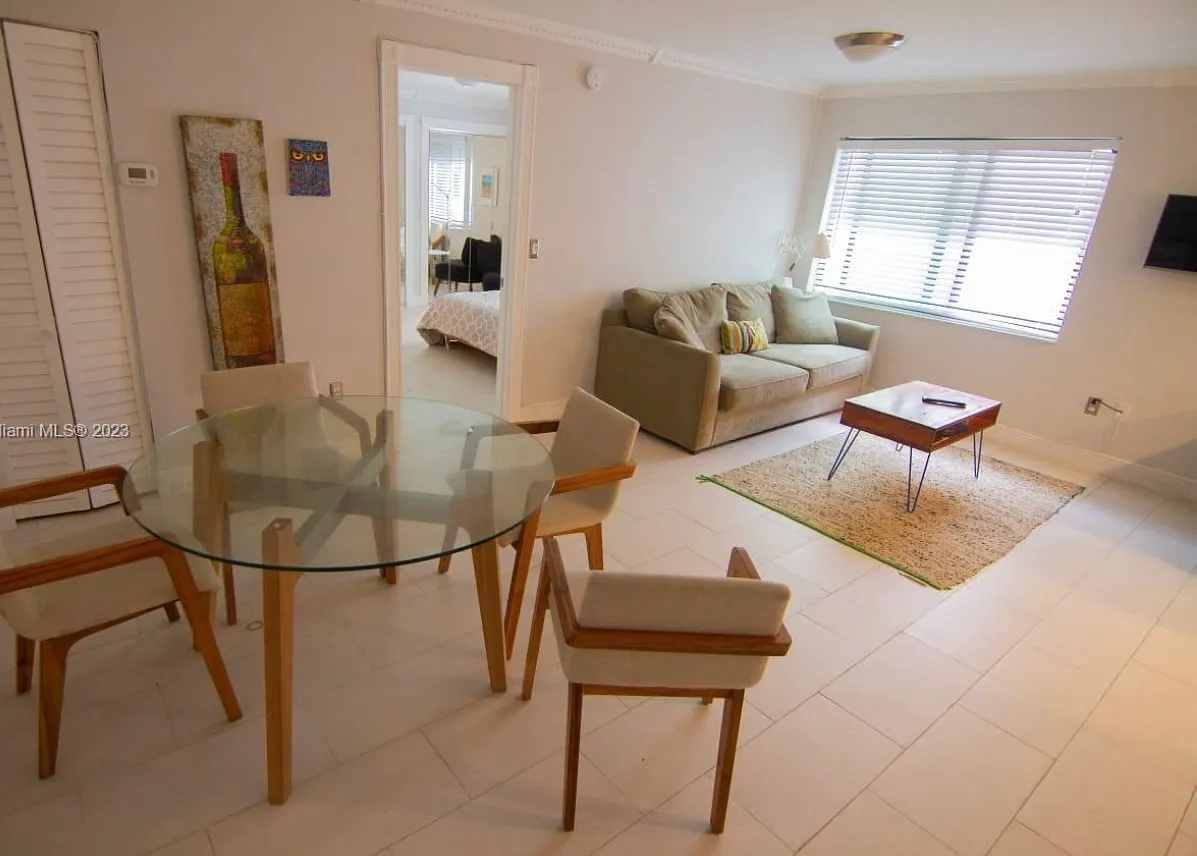 1 bed, 570 sqft, $2,500 — Photo 1