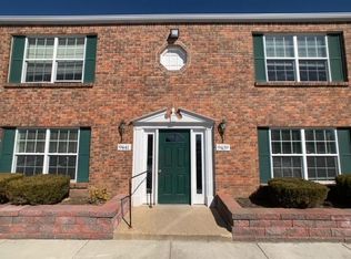 9439 Green Park Gardens Dr UNIT A, Saint Louis, MO 63123