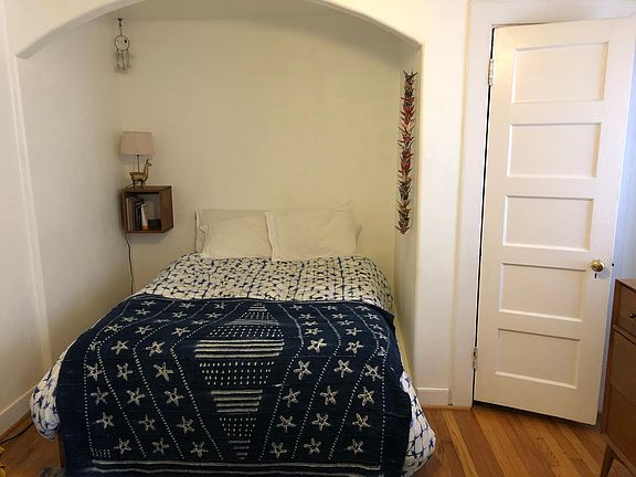 3rd image of 1606 Lucretia Ave