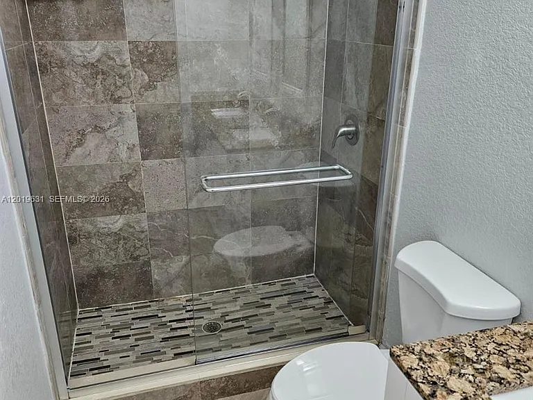 1517 NE 3rd Ave #0 — Photo 9