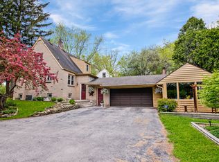 3938 W Calumet Rd, Milwaukee, WI 53209