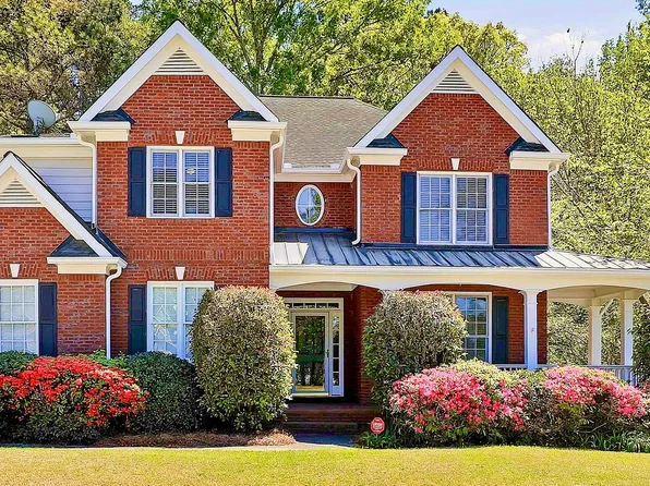 130 S Shore Ter, Fayetteville, GA 30214