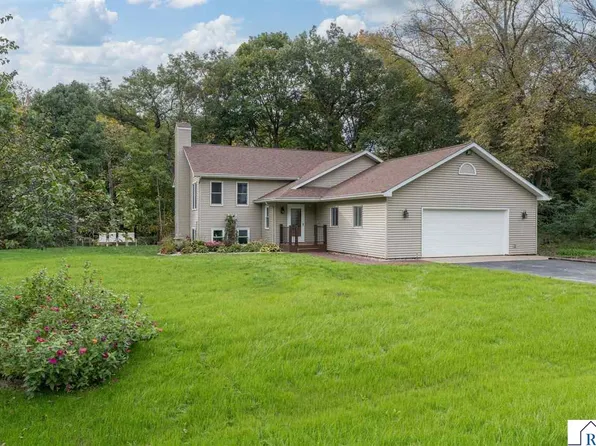 50 Canterbury Ct, Mankato, MN 56001