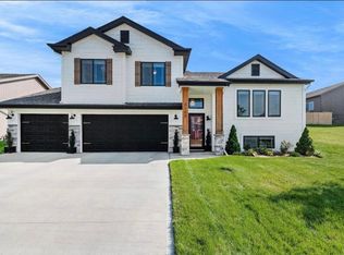 5155 N 179th Ave, Omaha, NE 68116