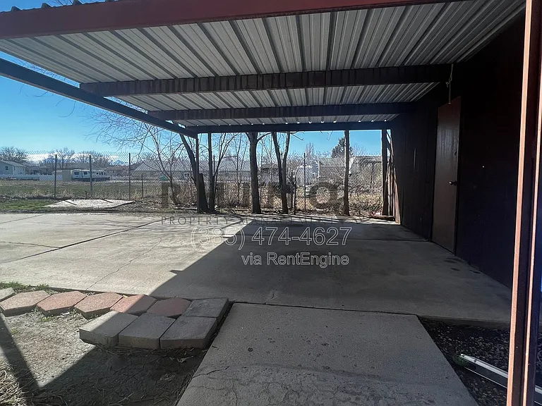 463 N 1465 W — Photo 10