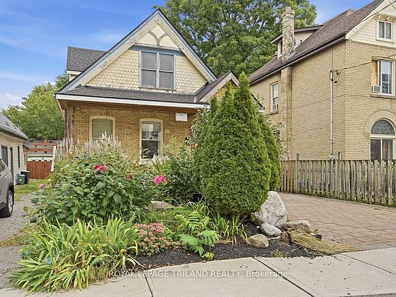 2nd image of 434 English St