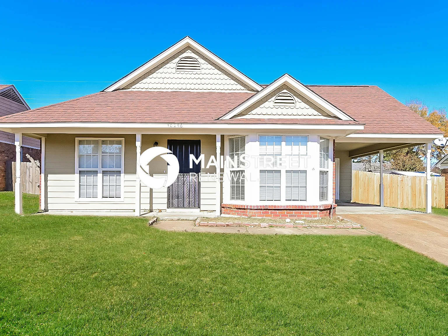 10256 Palmer Dr — Photo 1