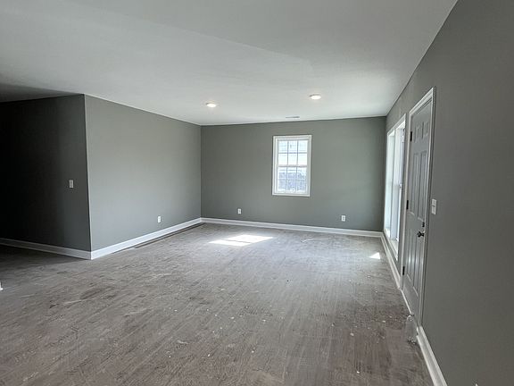 3rd image of 5006 17th Ave