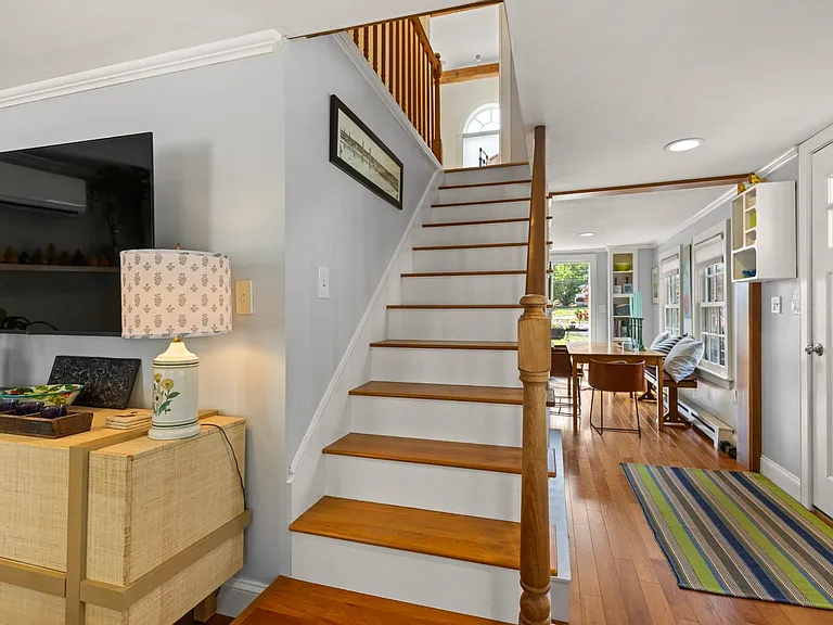 18 Walden St — Photo 11