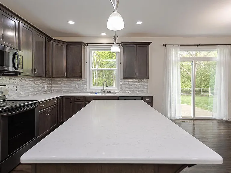 114 Valley Hall Dr — Photo 11