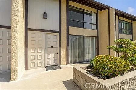 3520 Maricopa St #16 — Photo 7