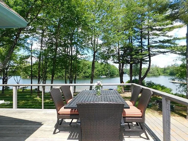 148 Stuart Shores Rd — Photo 5
