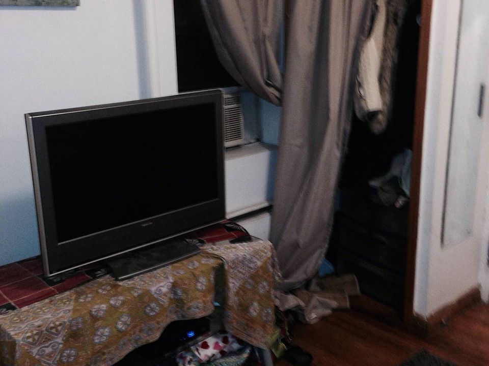 1st image of 143 E 36th St #3F