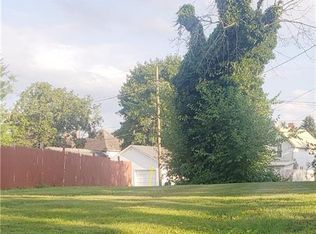 901 Main St, Coshocton, OH 43812