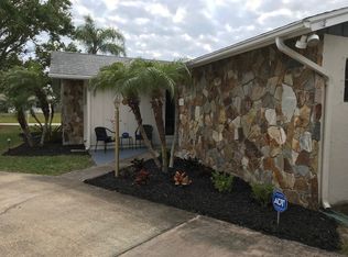 1296 NW Pine Ridge Trl, Stuart, FL 34994