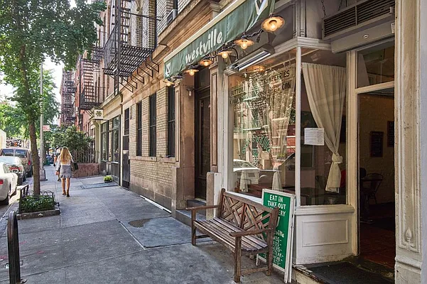 Rented by MNS | media 8