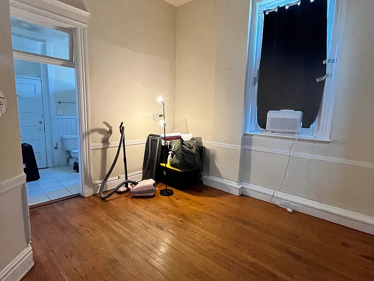 320 N 25th St #B — Photo 12
