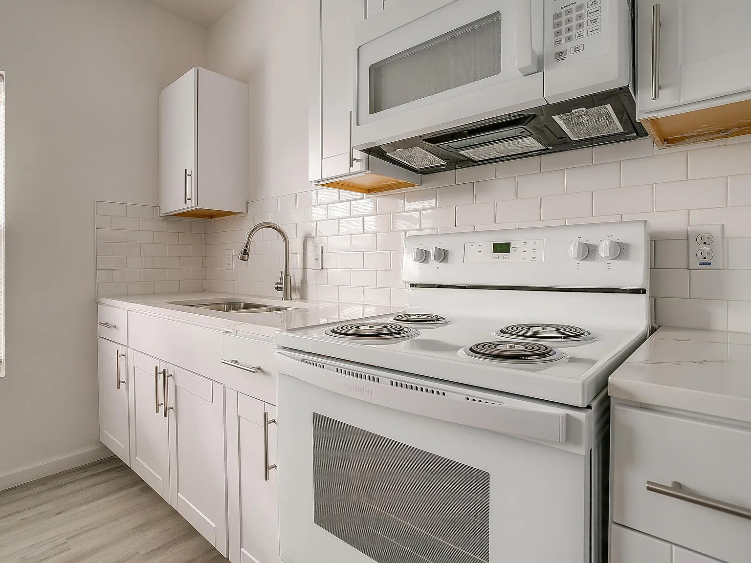 1 bed, 500 sqft, $749 — Photo 4