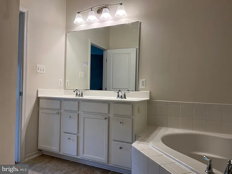 6430 Alan Linton Blvd E — Photo 20