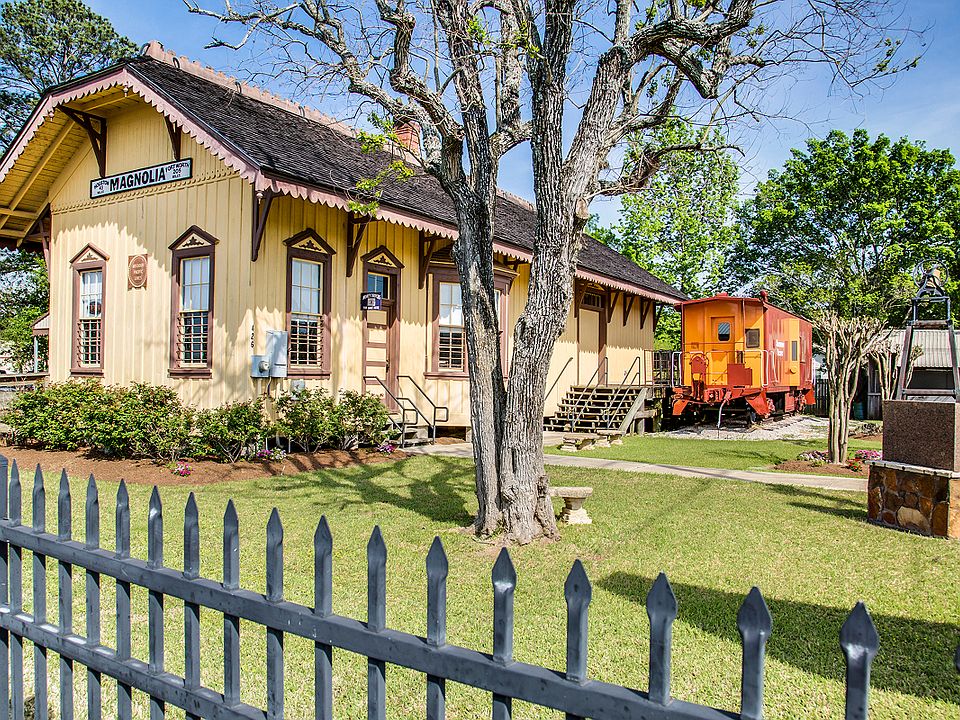 Chapel Run by Lennar in Montgomery TX | Zillow