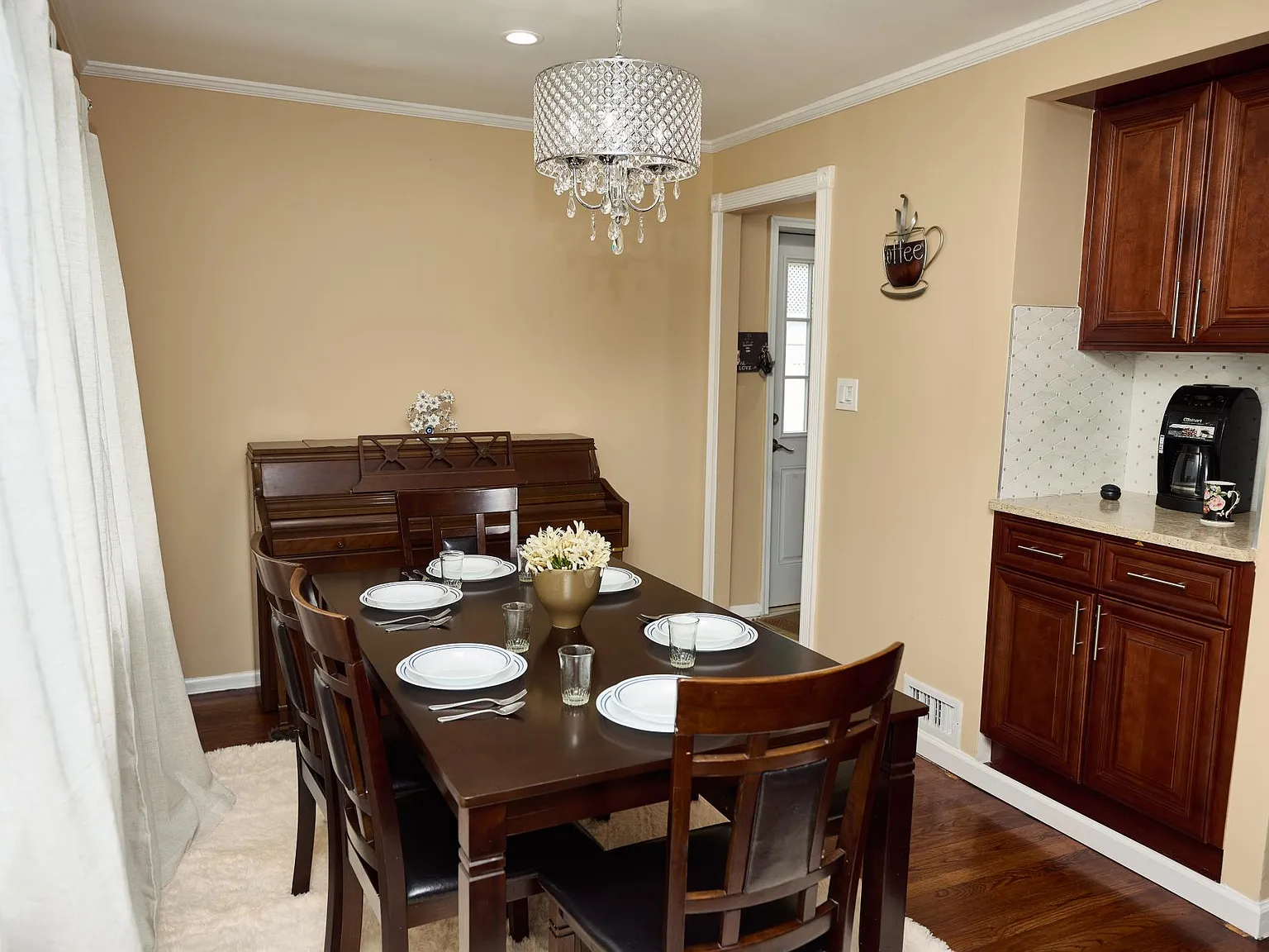 5 Willets Dr — Photo 3