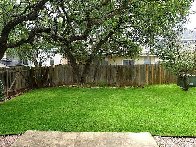 26610 Sparrow Rdg — Photo 33