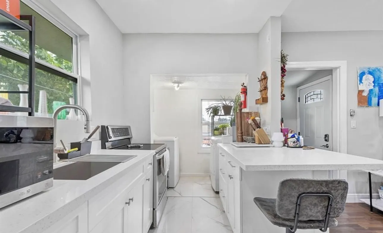 1 bed, 700 sqft, $1,650 — Photo 4