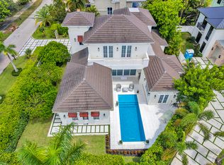 216 NW 11th St, Boca Raton, FL 33432