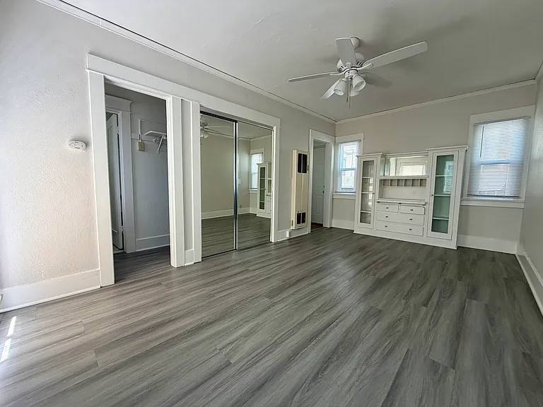 00-1750 E 3rd St #12 — Photo 3