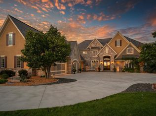 18901 Brookwood Rd, Prior Lake, MN 55372