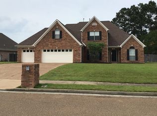 6424 Piney River Rd, Memphis, TN 38135